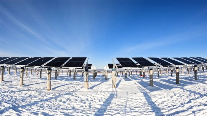 700W+勇闯-53℃漠河，，，至尊组件一年两雪季“极寒挑战”收官 | 德赢vwin